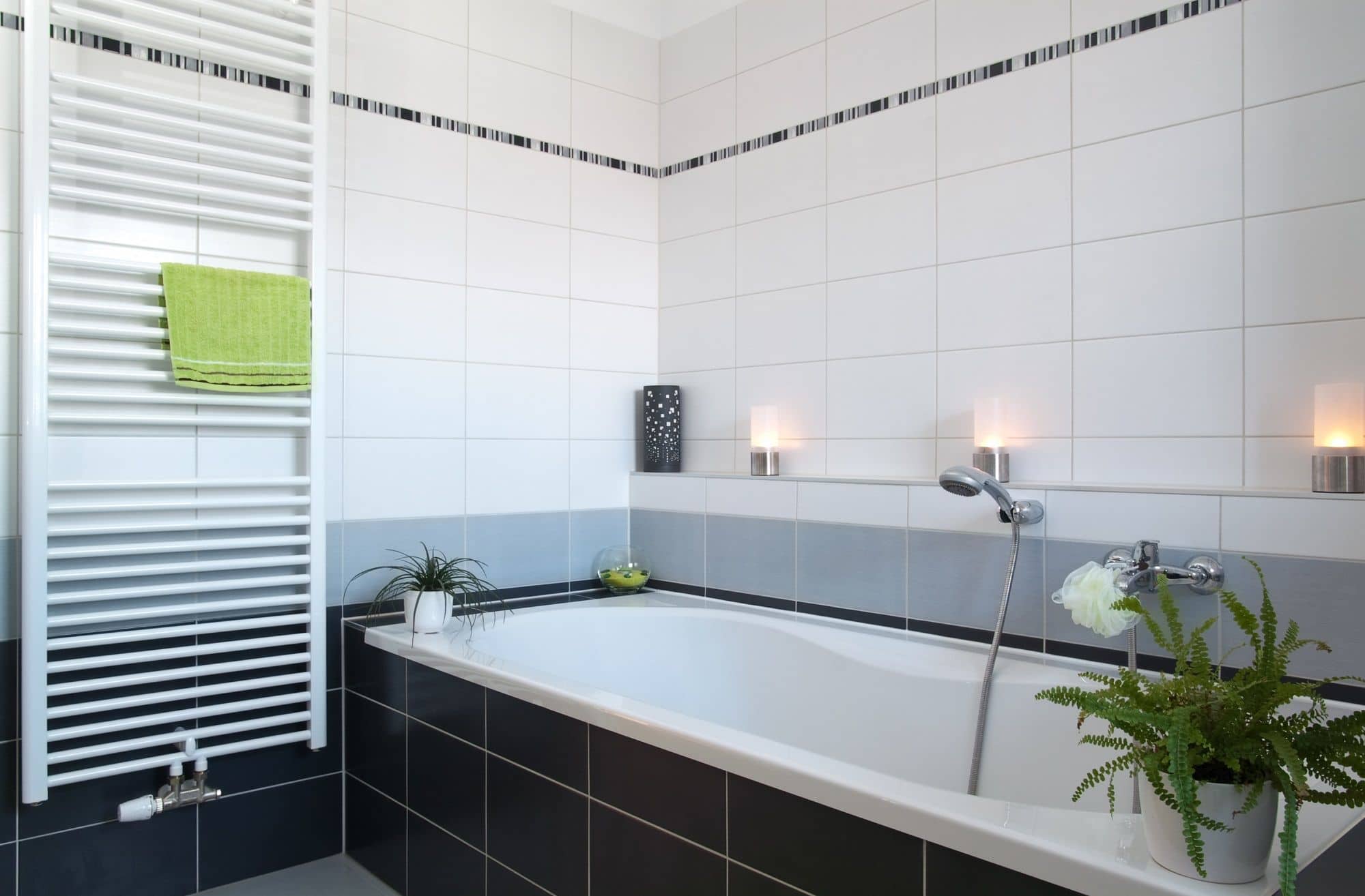 Comment disposer les carreaux dans la salle de bain
